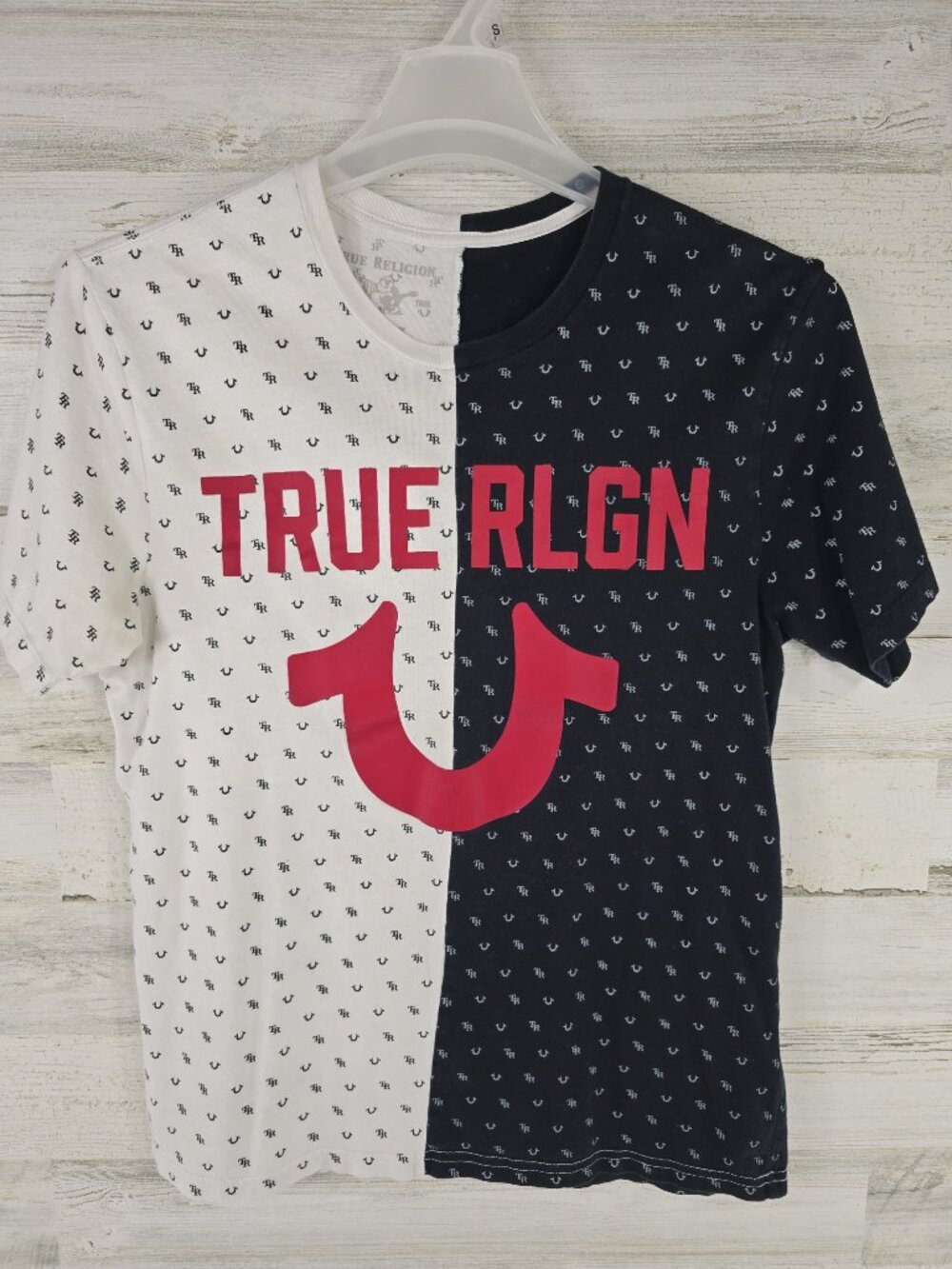 True Religion Men's Split Monogram Tee T- Shirt in Black/White MEN'S SIZE MEDIUM